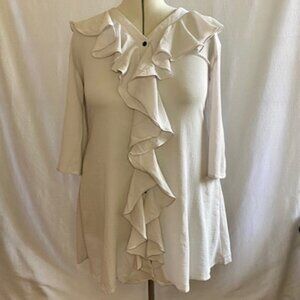Reborn ruffle front top. Size xl. New with tags